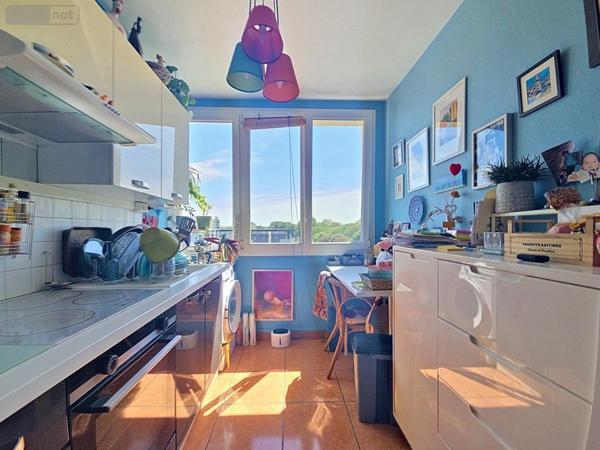 Appartement à vendre à Reims dans la Marne (51100), ref : 51048-808