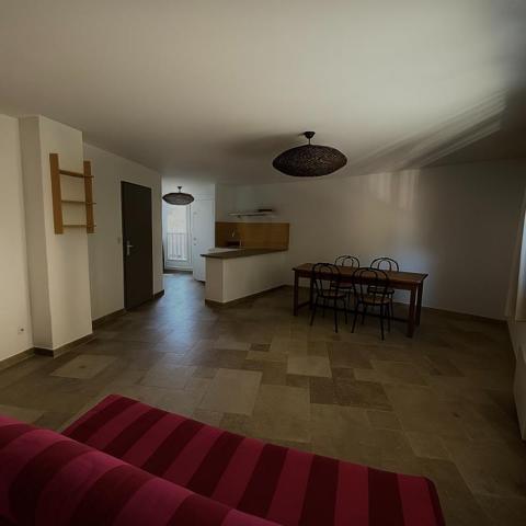 Appartement T2 de 53 m² avec terrasse et garage