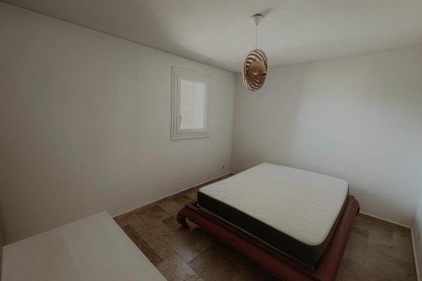 Appartement T2 de 53 m² avec terrasse et garage