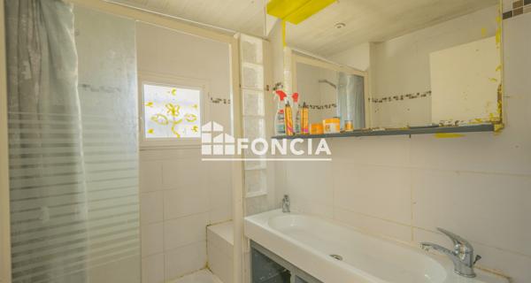 À vendre Maison 4 pièces 90 m² - Saint-étienne 42000