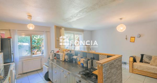 À vendre Maison 4 pièces 90 m² - Saint-étienne 42000