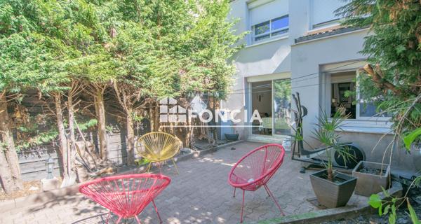 À vendre Maison 4 pièces 90 m² - Saint-étienne 42000
