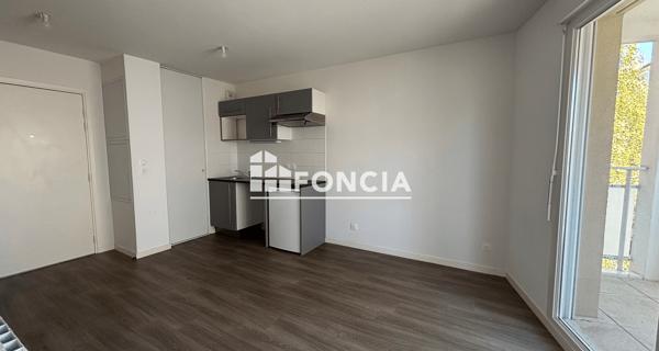 Location Studio 31.18 m² - Vénissieux 69200