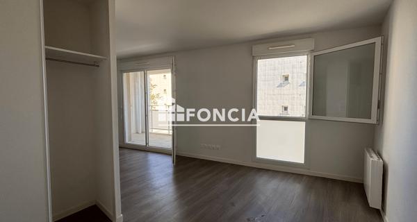 Location Studio 31.18 m² - Vénissieux 69200