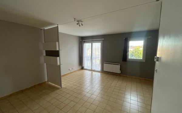 Appartement à vendre    1 pièce • 41 m2 Nanteuil-lès-Meaux