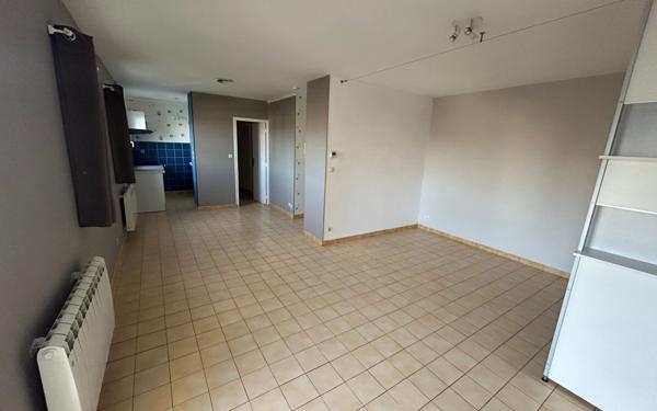 Appartement à vendre    1 pièce • 41 m2 Nanteuil-lès-Meaux