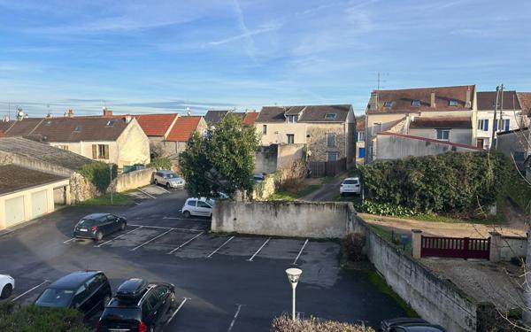 Appartement à vendre    1 pièce • 41 m2 Nanteuil-lès-Meaux