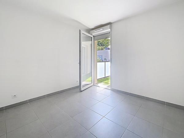 Magnifique appartement 2 pièces récent avec balcon