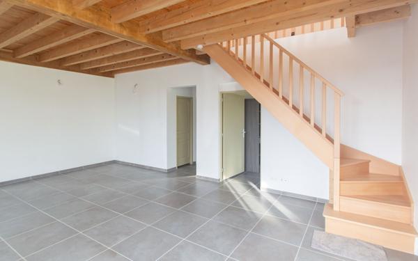 Maison à louer    4 pièces • 135,77 m2 Sauvagnon