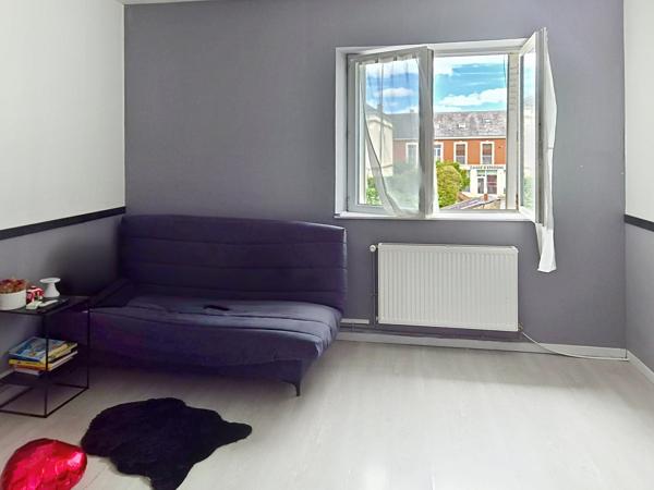 Immeuble
         10 pièces
        - 108 m² 222 000 € *
