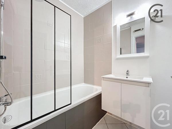 Appartement F4 à vendre  4 pièces - 74,30 m2 TROYES - 10