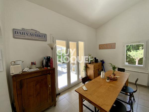 MAISON À VENDRE DE 5 PIÈCES DE 111,00 M²