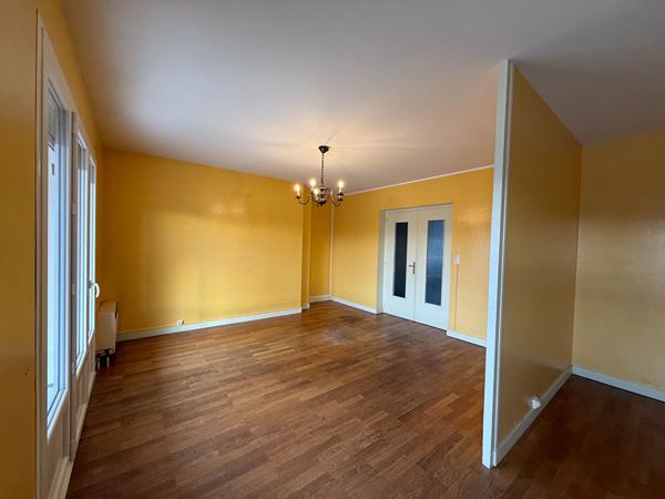 Appartement - 4 pièces - 80 m²