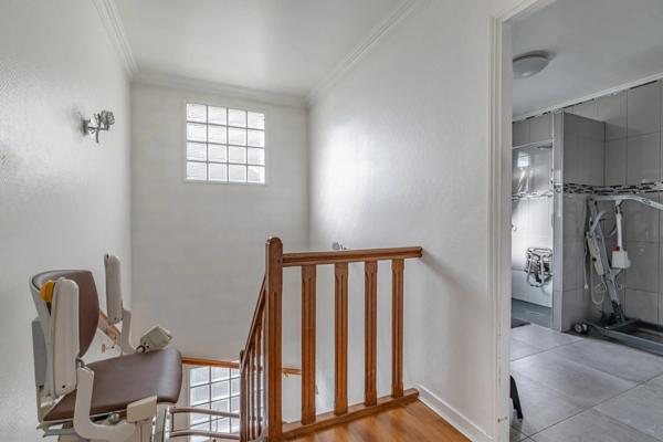 Maison spacieuse et lumineuse – Idéale pour grande famille, secteur Jacob - 6 pièces - 534 m2 de terrain - sous-sol total - Accès PMR