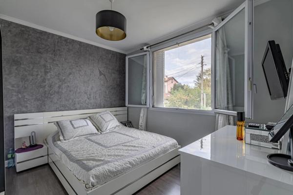 Maison spacieuse et lumineuse – Idéale pour grande famille, secteur Jacob - 6 pièces - 534 m2 de terrain - sous-sol total - Accès PMR