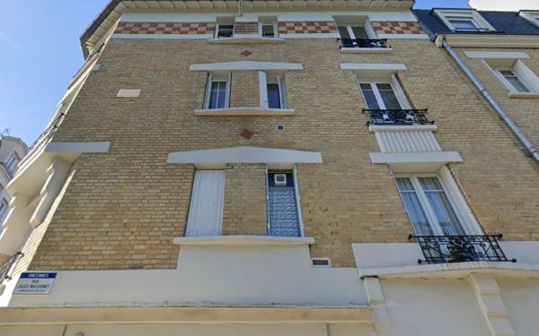 Appartement à vendre    2 pièces • 24,21 m2 Vincennes