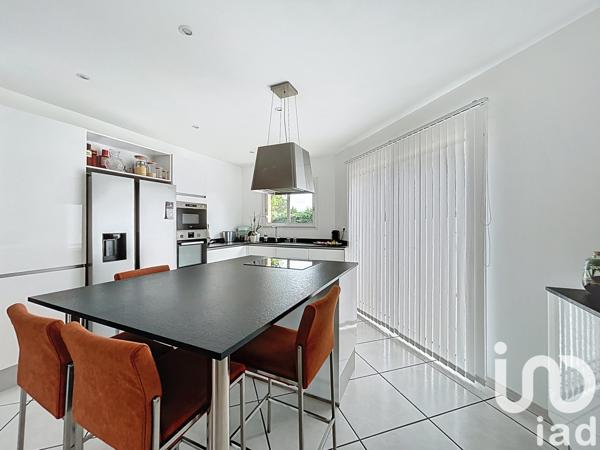 Maison à vendre 5 pièces 131 m² Pechbonnieu