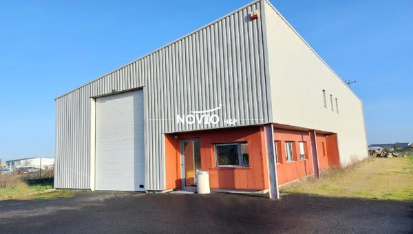 Local professionnel 193 m² proche Poitiers