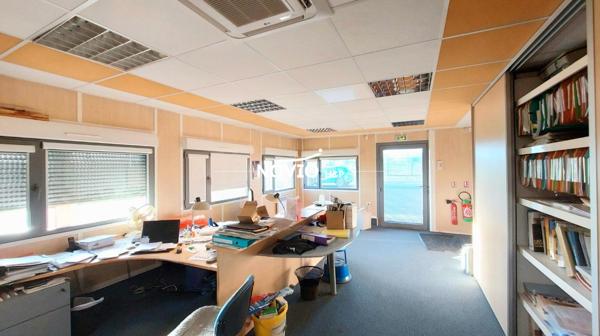 Local professionnel 193 m² proche Poitiers