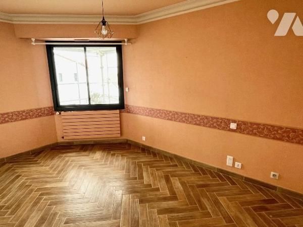 APPARTEMENT T3 de 85m² + GARAGE !!