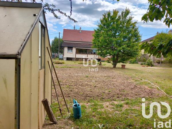Maison traditionnelle 6 pièces de 100 m² à Poilly-lez-Gien (45500)