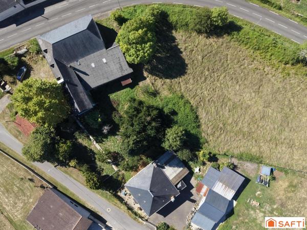 AUTHENTIQUE ENCLOS BÉARNAIS AVEC MAISON, APPARTEMENT INDÉPENDANT ET DÉPENDANCES