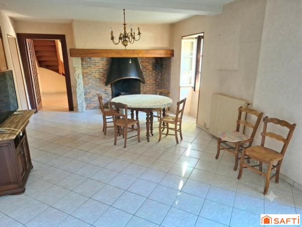 AUTHENTIQUE ENCLOS BÉARNAIS AVEC MAISON, APPARTEMENT INDÉPENDANT ET DÉPENDANCES