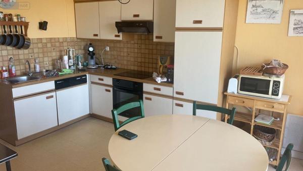 Appartement à vendre à Quiberon dans le Morbihan (56170), ref : 12725/752   
port haliguen