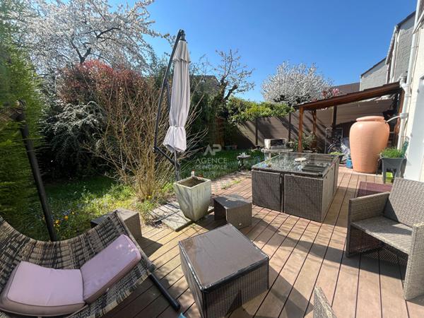 Maison Cergy 5 pièce(s) 104.06 m2 368 500 € ** - Référence 11037