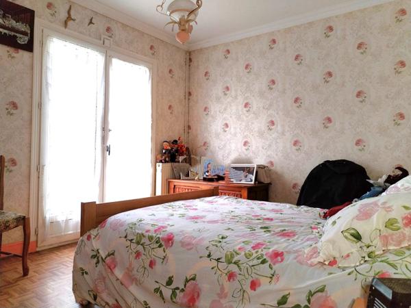 Maison Familiale Aux portes d'une petite ville Charentaise