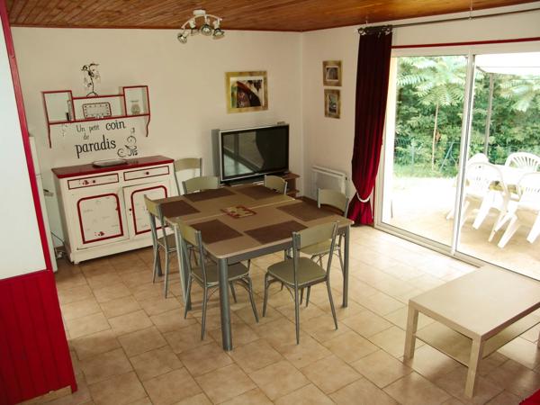 Maison contemporaine et 7 gites - Sarlat