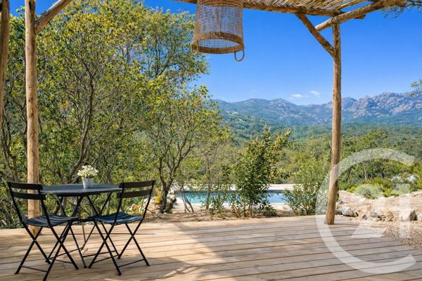 Maison à vendre  11 pièces - 275 m2 SOTTA - 201