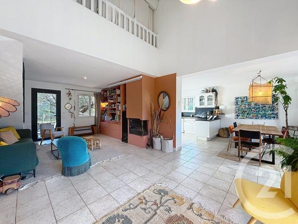 Maison à vendre  11 pièces - 275 m2 SOTTA - 201