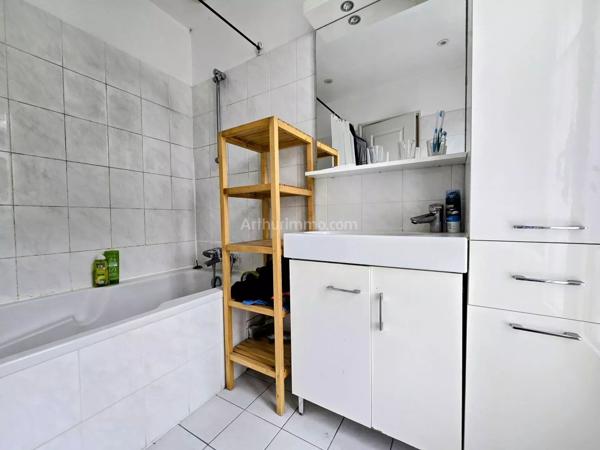 Vente                                                      Maison
                        
                     8 pièces                      190 m2                     à Nogent-sur-Marne