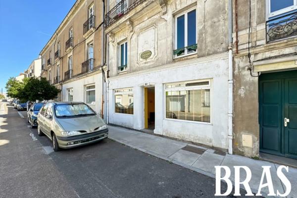 Local d'activité - 90m² - Rezé