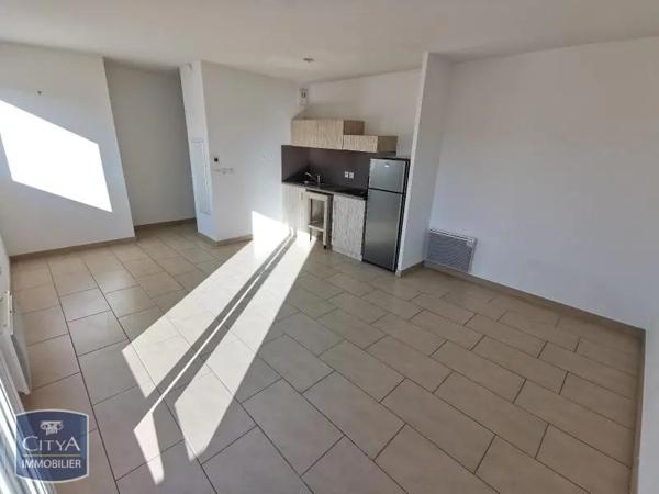 Appartement à louer 3 pièces 54.76m² Perpignan (66000)