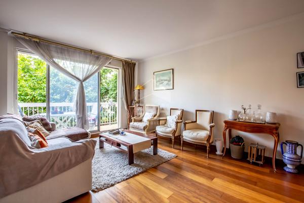 PARIS 12 - BEL AIR DAUMESNIL - Appartement Paris 4 pièces BALCON - Surface 106m²