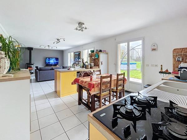 Vente                                                      Maison
                        
                     7 pièces                      136 m2                     à Dourdan