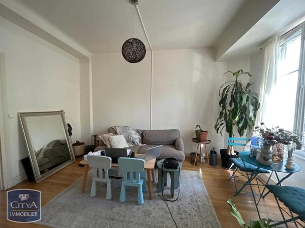 Appartement à louer 3 pièces 62.2m² Tours (37000)