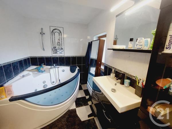 Maison à vendre  5 pièces - 151 m2 VALMONT - 76