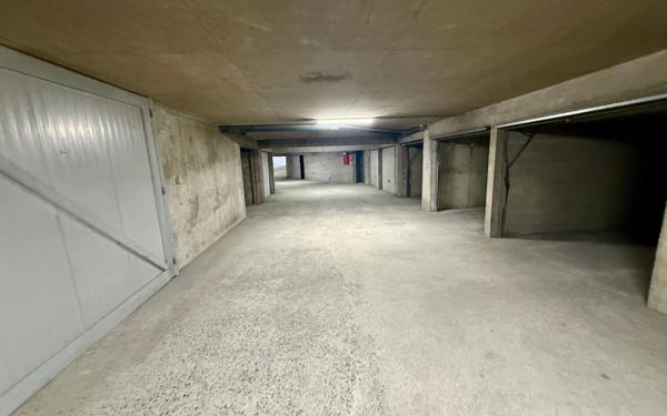 Stationnement à vendre    13 m2 Tarbes