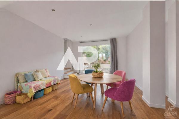 Maison Rueil Malmaison 10 pièce(s) 206 m² €1 195 000 ** - Référence 19769
