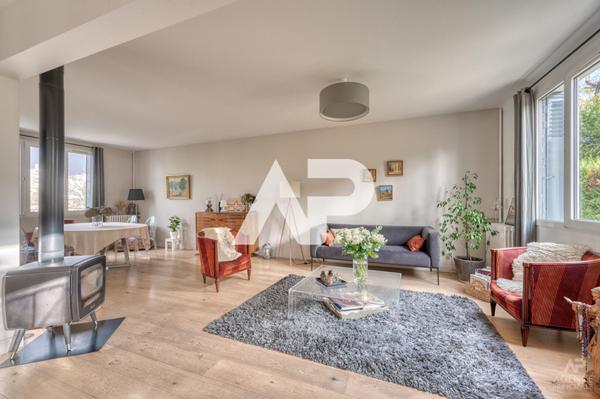 Maison Rueil Malmaison 10 pièce(s) 206 m² €1 195 000 ** - Référence 19769