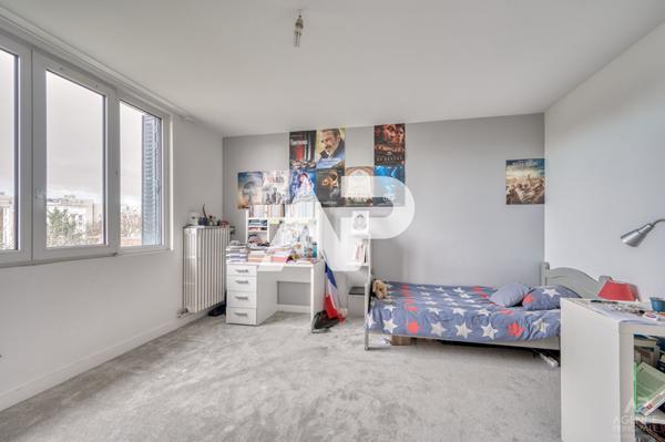 Maison Rueil Malmaison 10 pièce(s) 206 m² €1 195 000 ** - Référence 19769