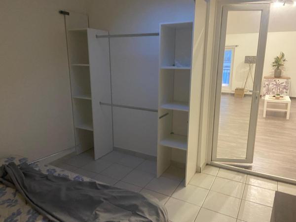 Maison de ville idéale, proche de toutes commodités