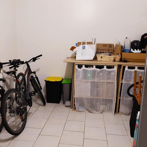 Maison de ville idéale, proche de toutes commodités