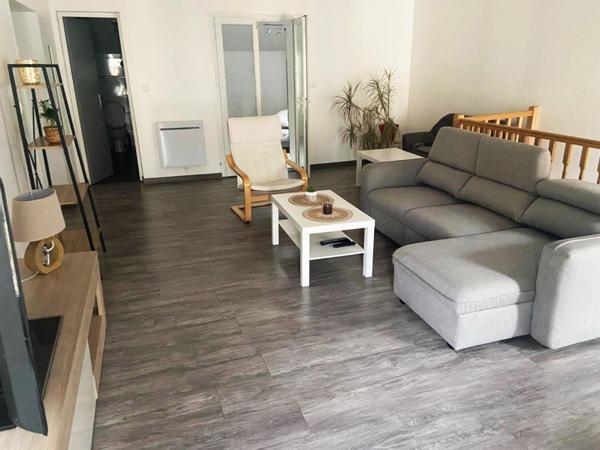 Maison de ville idéale, proche de toutes commodités