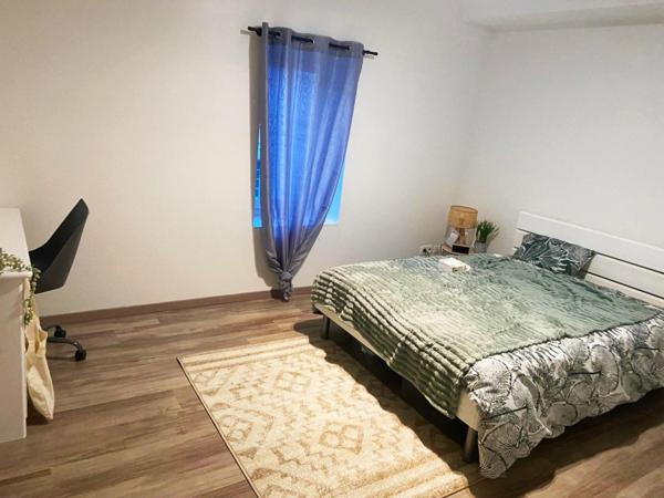 Maison de ville idéale, proche de toutes commodités