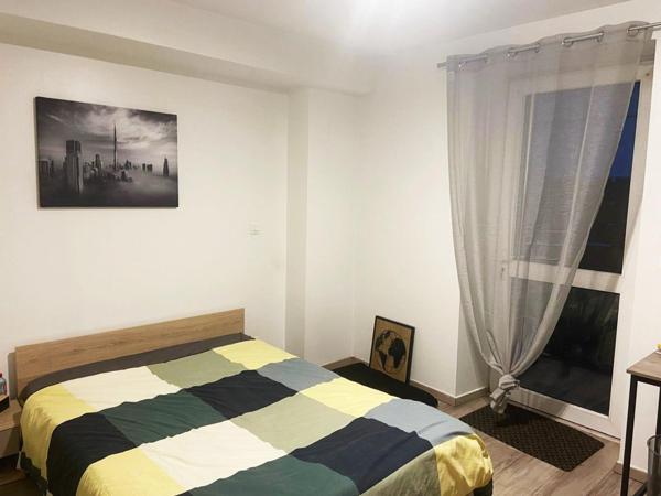 Maison de ville idéale, proche de toutes commodités