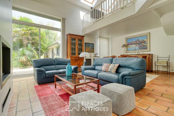 Volumes et lumière ! Signature architecturale au coeur du Plessis Bouchard